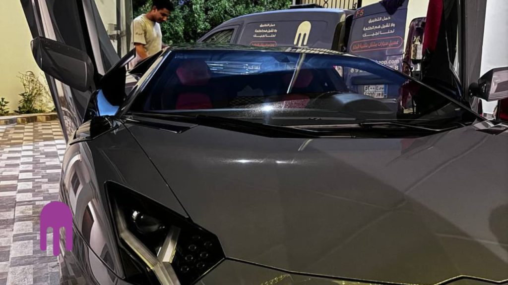 تطبيق غسيل سيارات متنقل بالبخار في جدة 